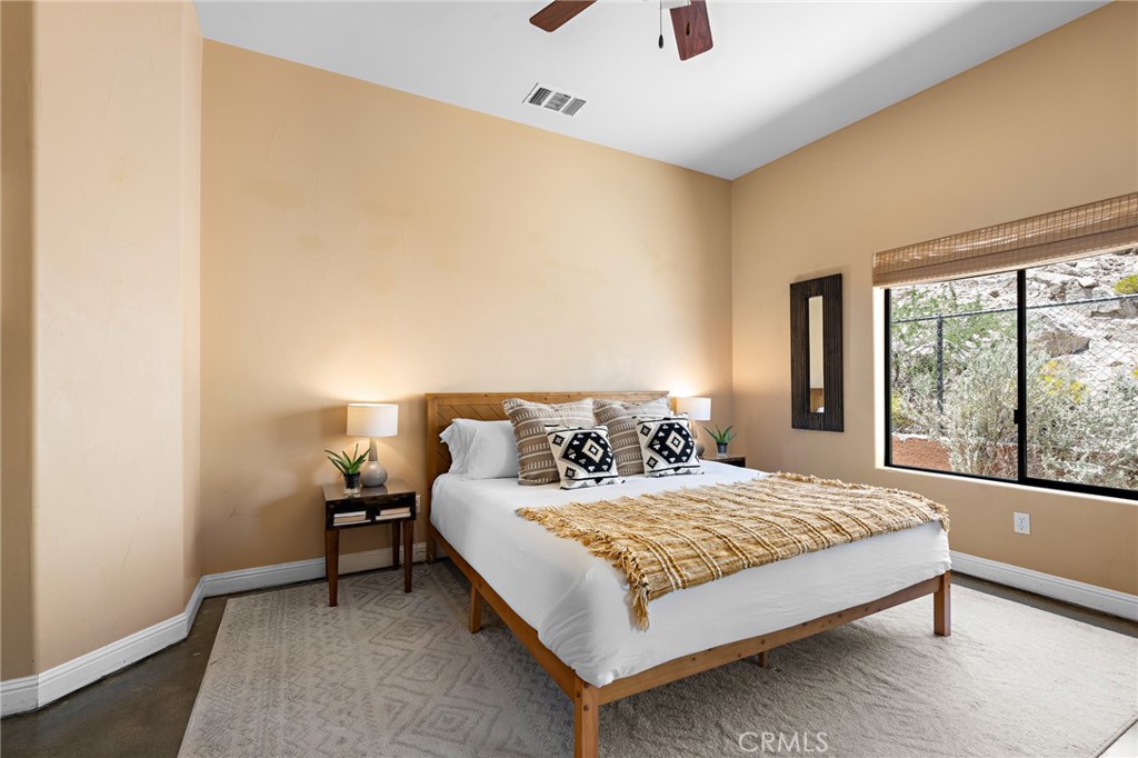 6220 Farrelo Property Photo 24