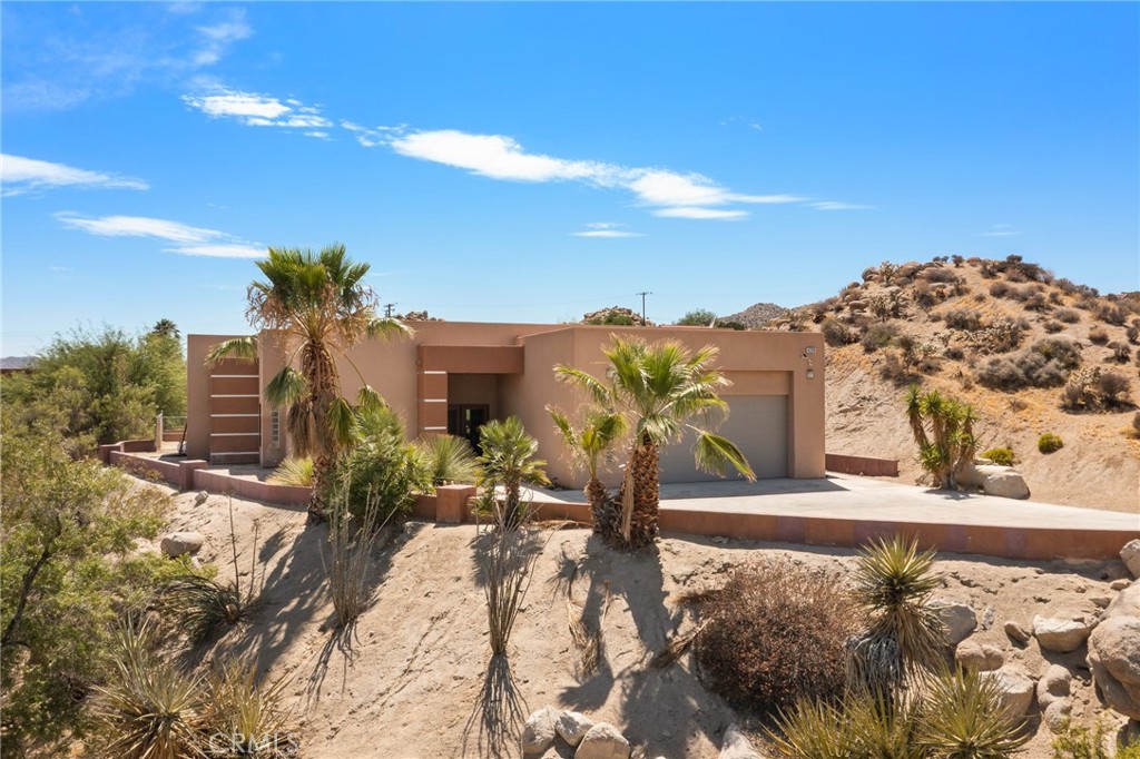 6220 Farrelo Property Photo 29