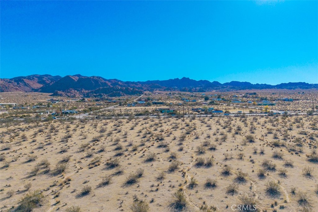 65810 29 Palms Property Photo 12