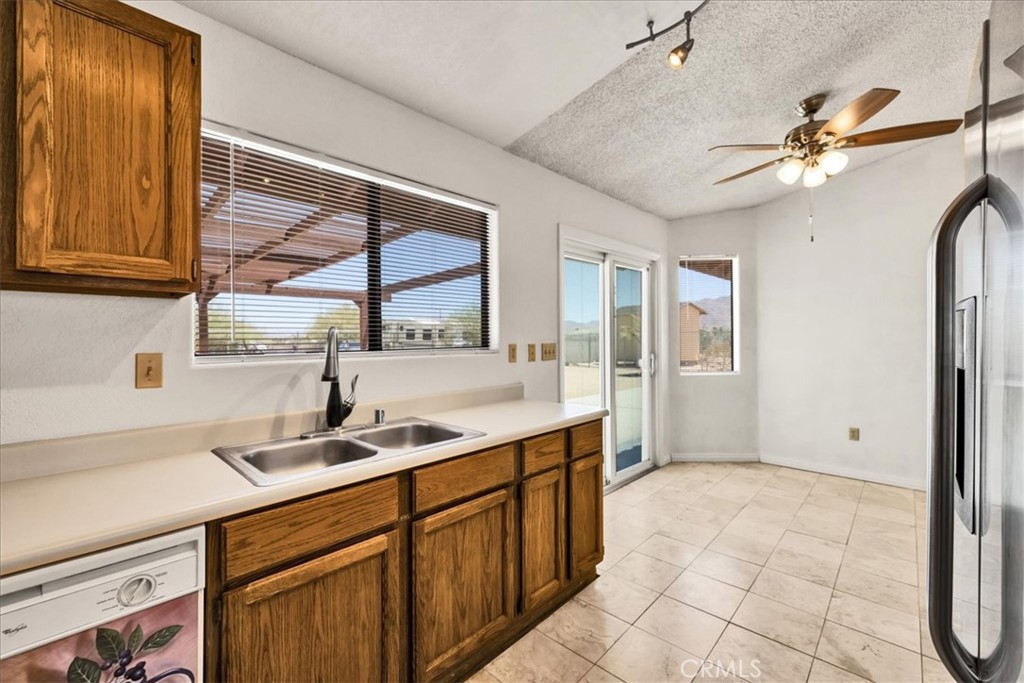 5775 Hall Ln Property Photo 17
