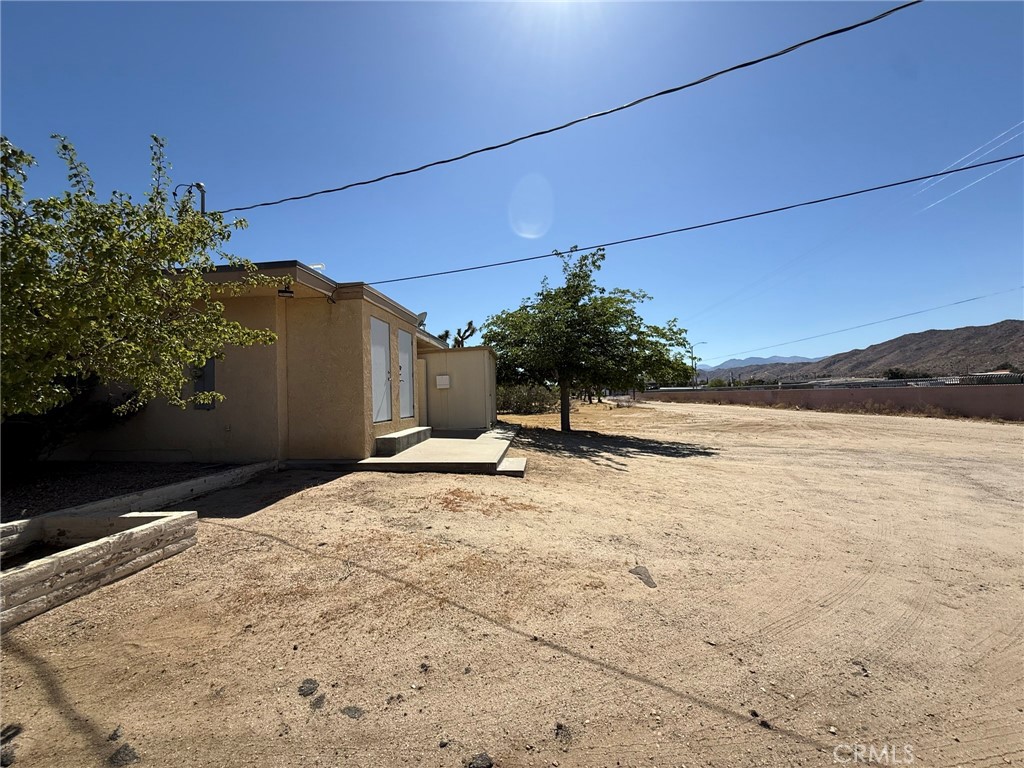 57340 29 Palms Property Photo 13