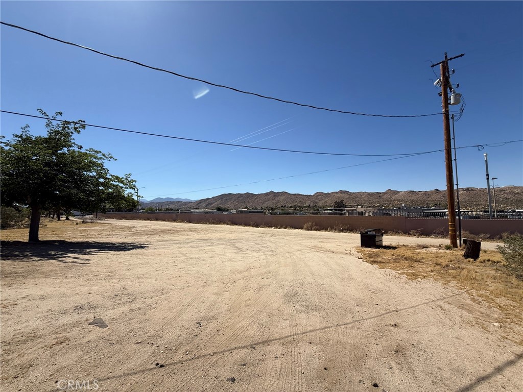 57340 29 Palms Property Photo 14
