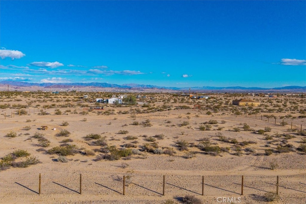 1560 Jackrabbit Trail Property Photo 45