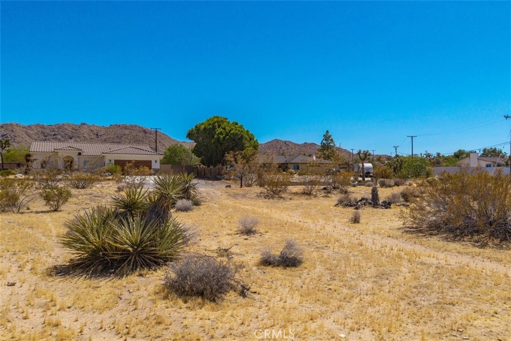 60366 Granada Drive Property Photo 12