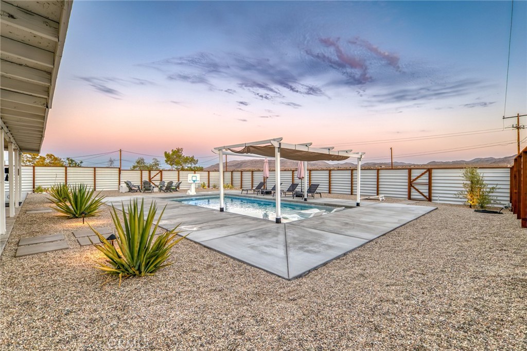 74107 Pinon Property Photo 13