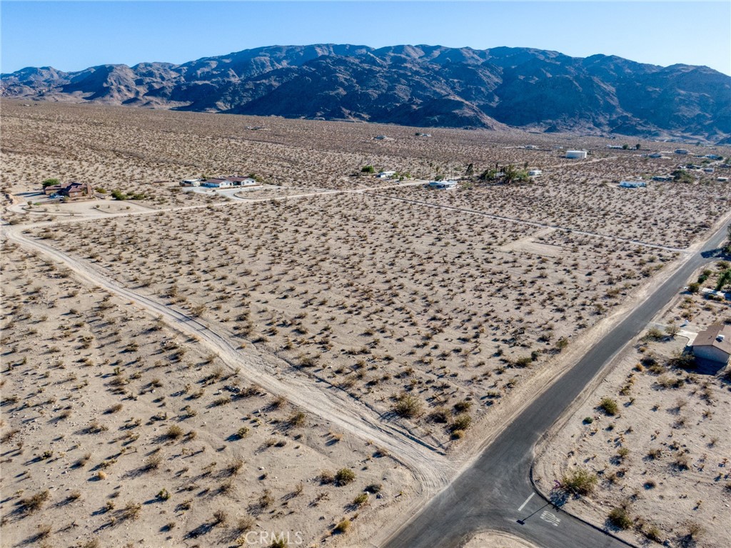 74835 Morning Dr Property Photo 4