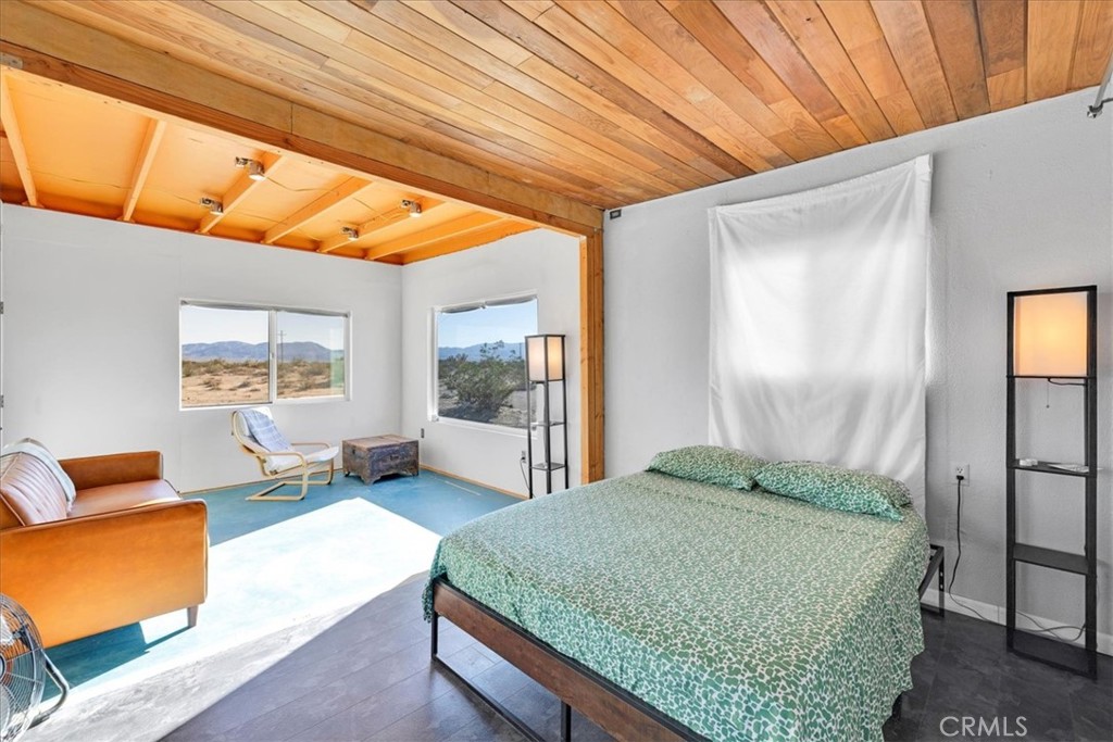 84753 Eddie Albert Property Photo 15