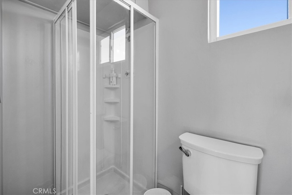 84753 Eddie Albert Property Photo 22