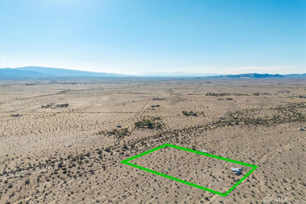 84753 Eddie Albert Property Photo 33