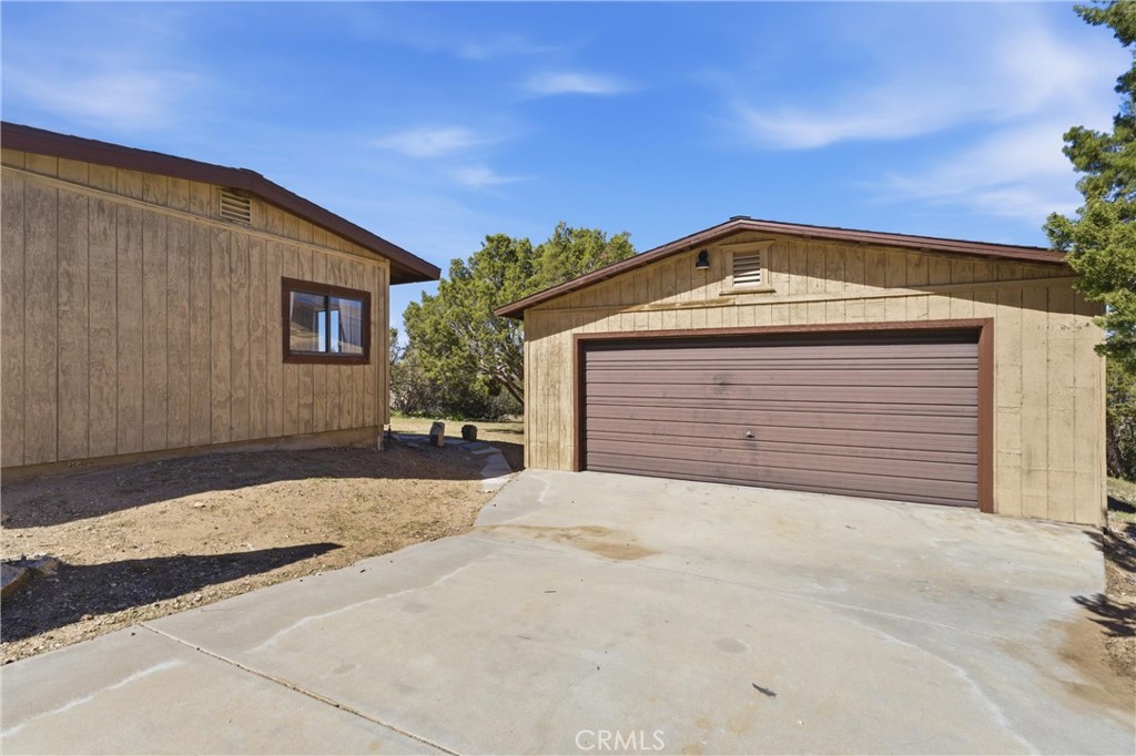 12515 Nearwood Road Property Photo 13