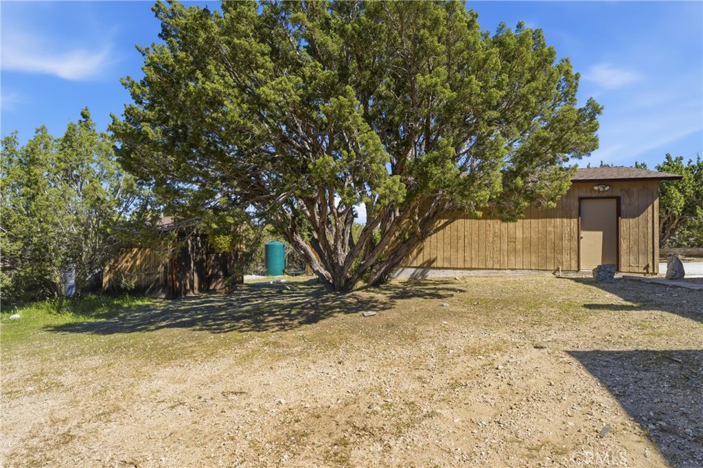 12515 Nearwood Road Property Photo 16