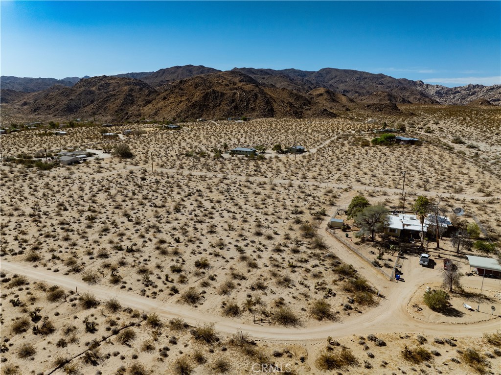 7136 Sullivan Property Photo 3
