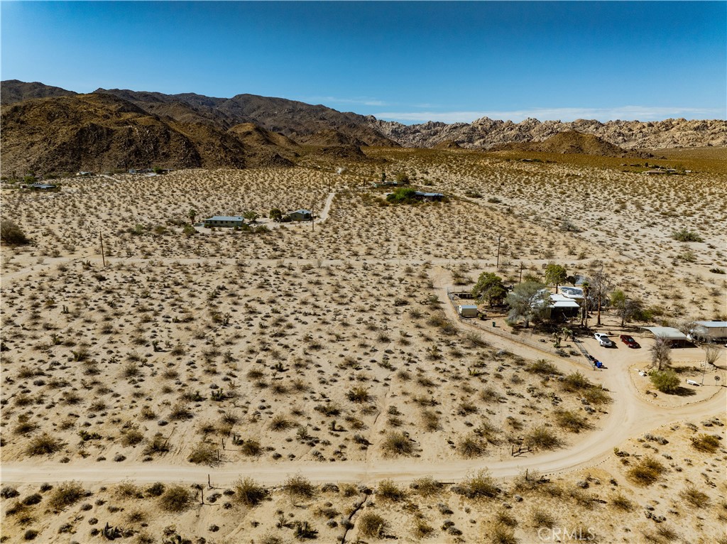 7136 Sullivan Property Photo 5