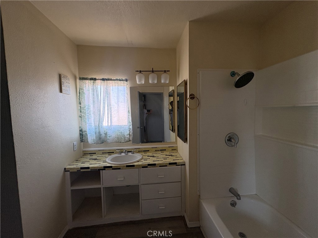 6161 Ocotillo Avenue 36 Property Photo 14