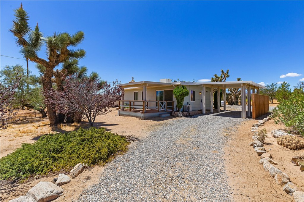 56713 Lowe Property Photo 3