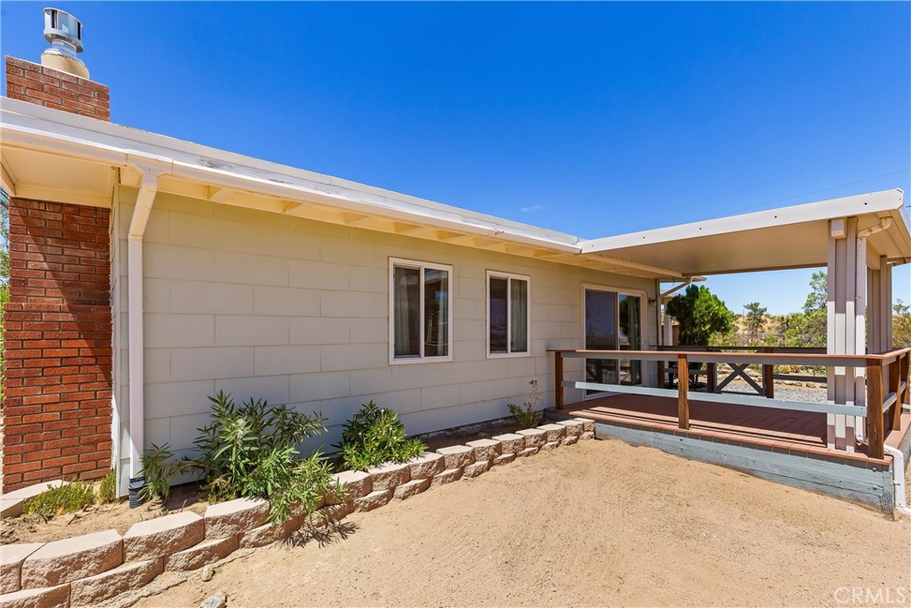 56713 Lowe Property Photo 4