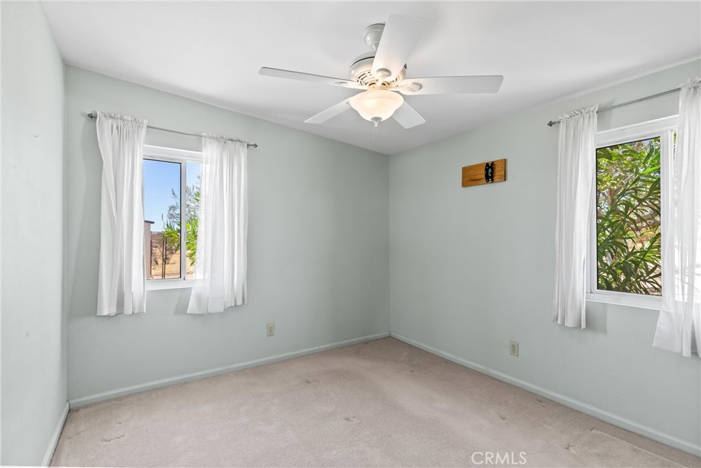 56713 Lowe Property Photo 22