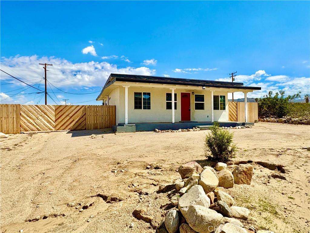 7481 Araby Property Photo 2