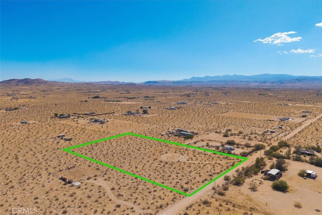 60309 Applegate Way Property Photo 2