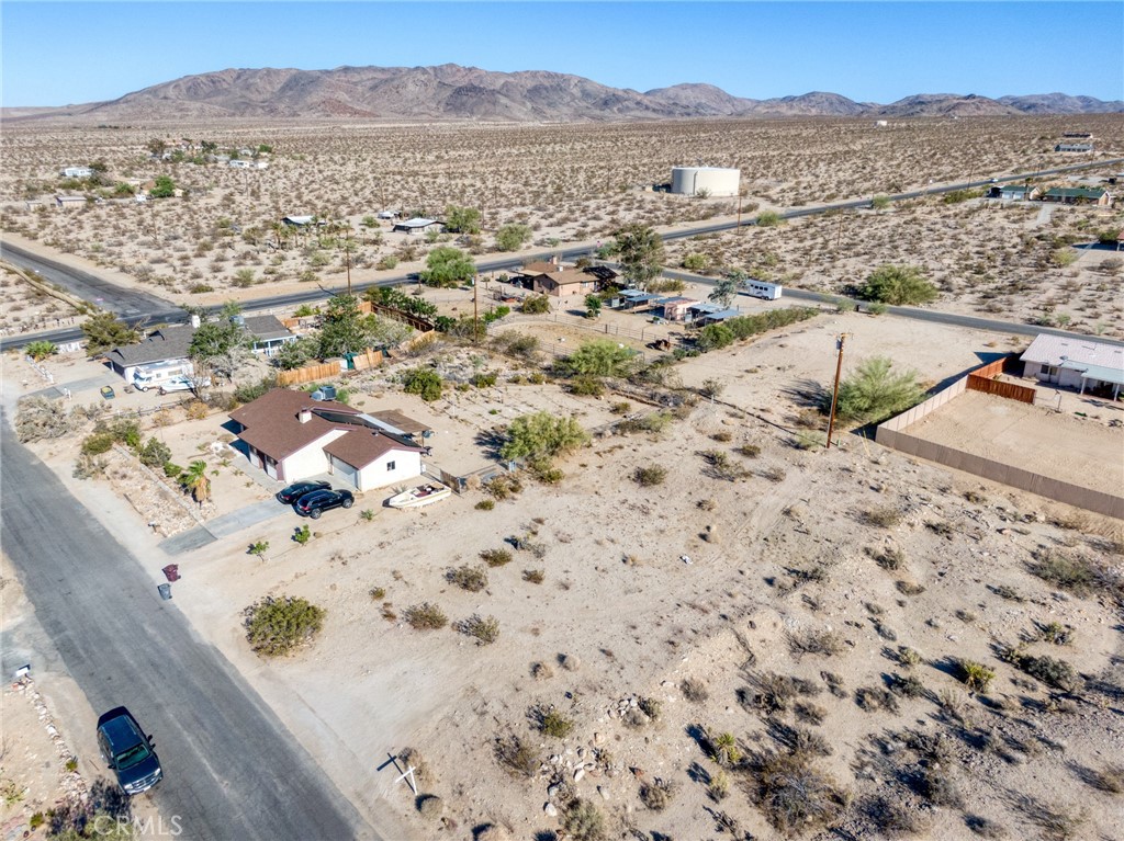 74447 Morning Dr Property Photo 4