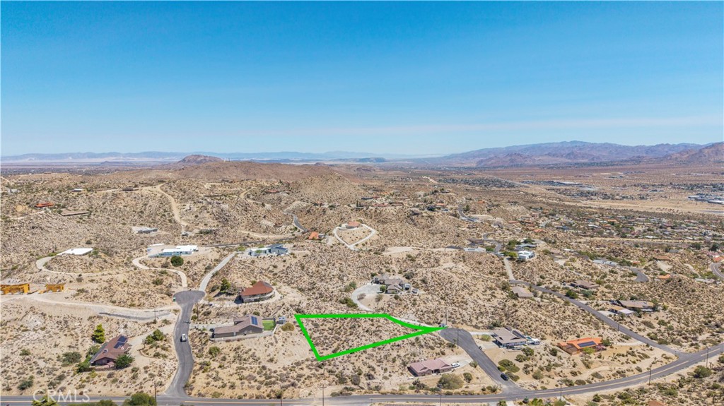 57006 Pinto Court Property Photo 4