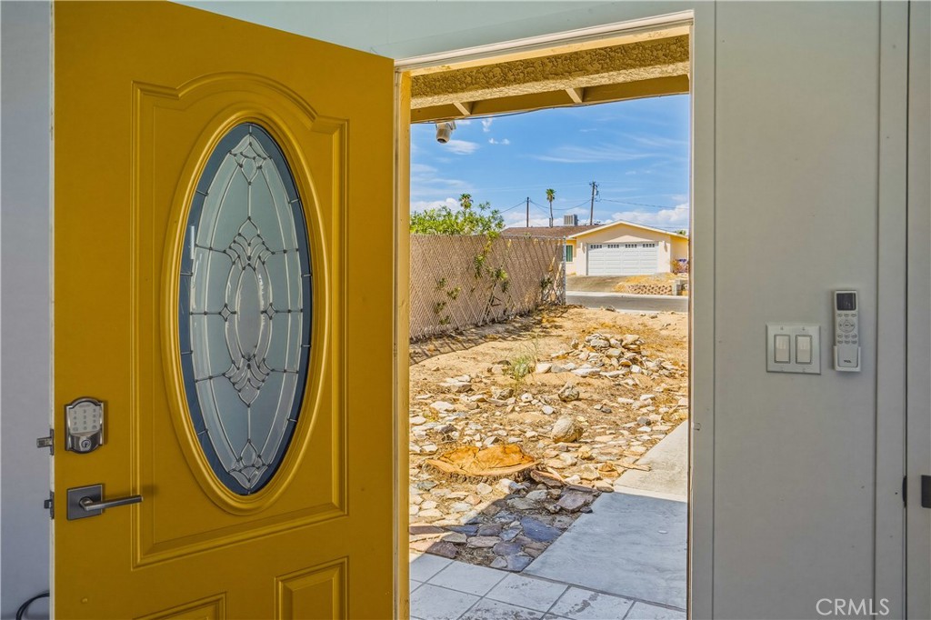 73163 Sun Valley Property Photo 6