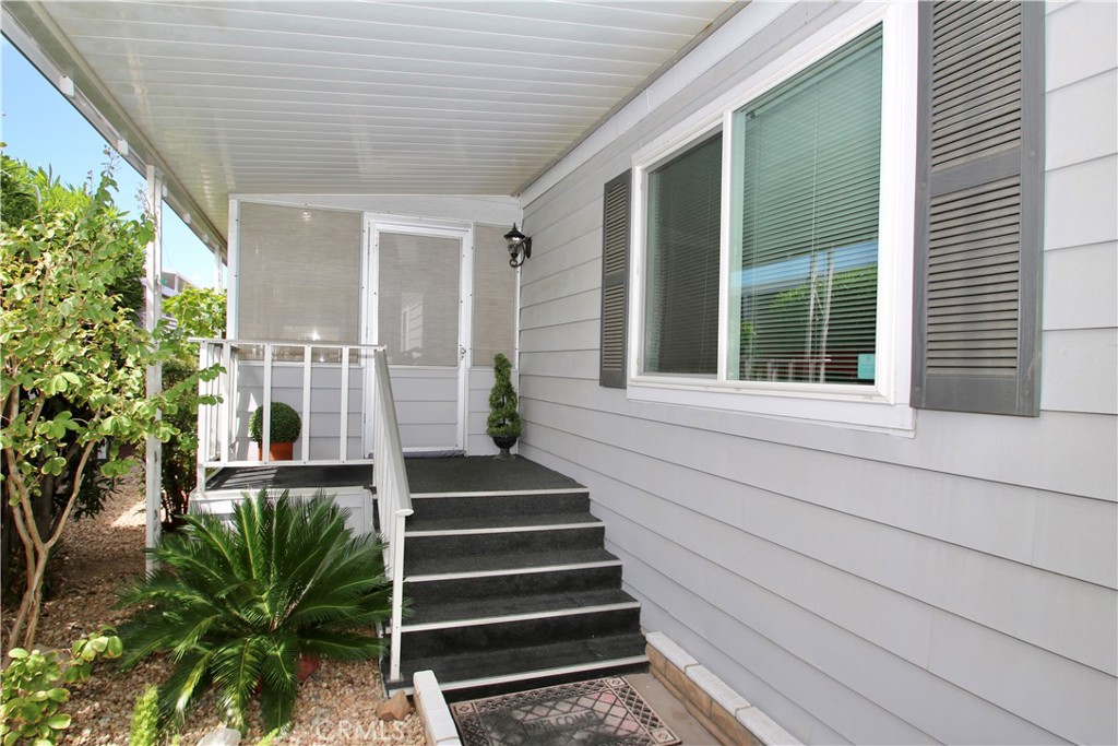 54999 Martinez Trail 55 Property Photo 5