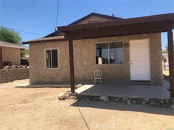 6583 Oasis Property Photo 2