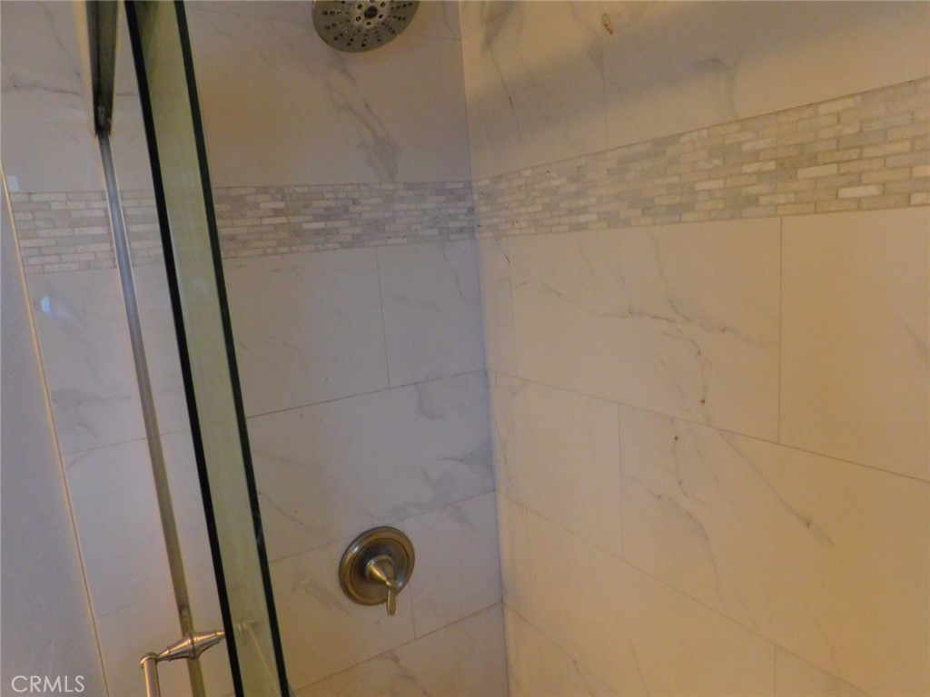 867 Ash Property Photo 14
