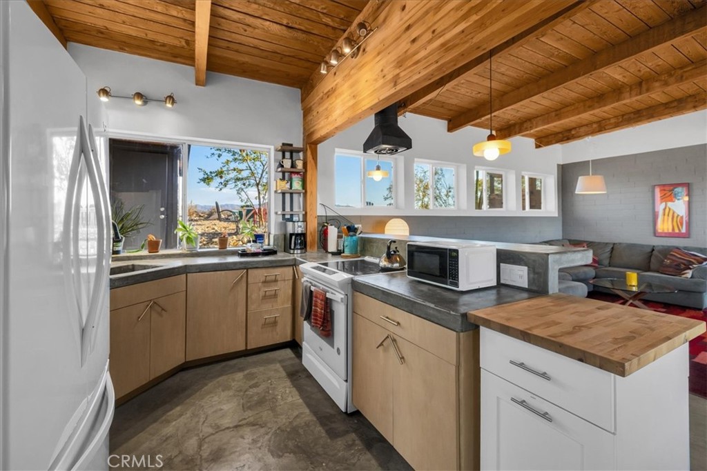 63433 Belmont Street Property Photo 13