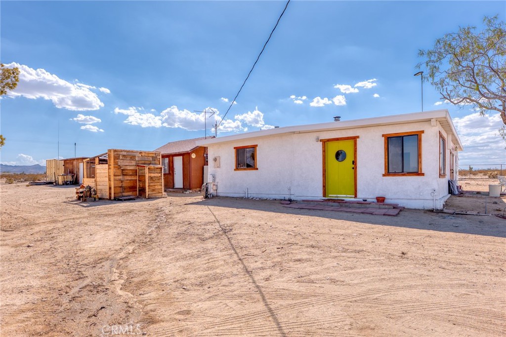 69833 Sunny Sands Property Photo 1