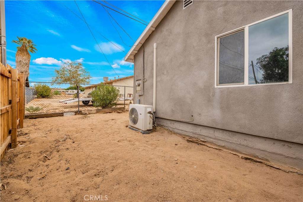 6104 Chia Avenue Property Photo 23