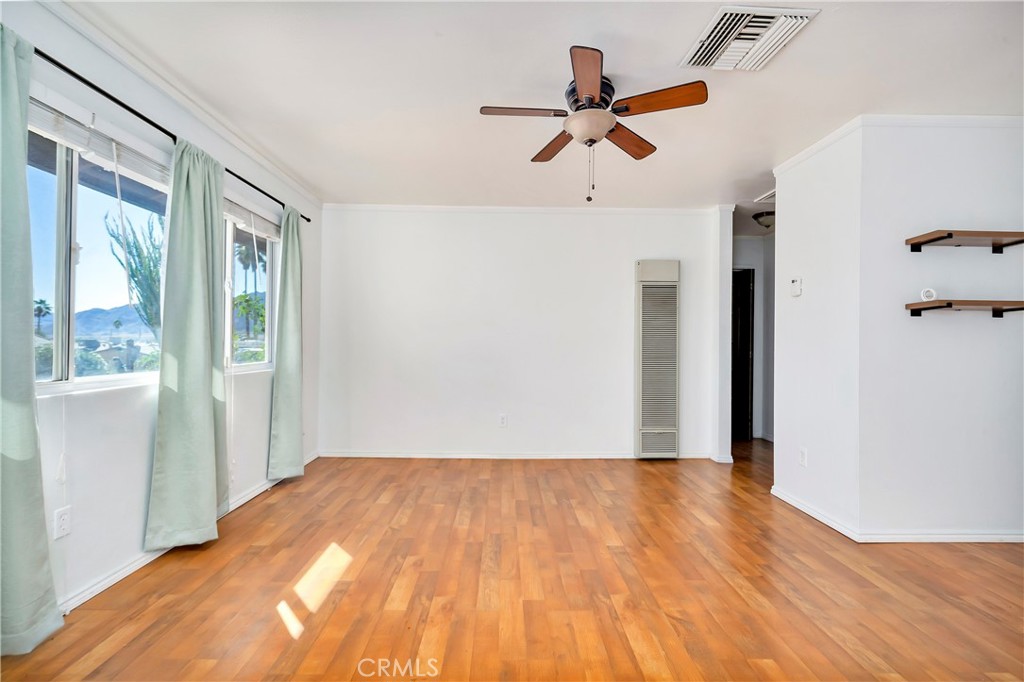 5968 Mariposa Avenue Property Photo 5