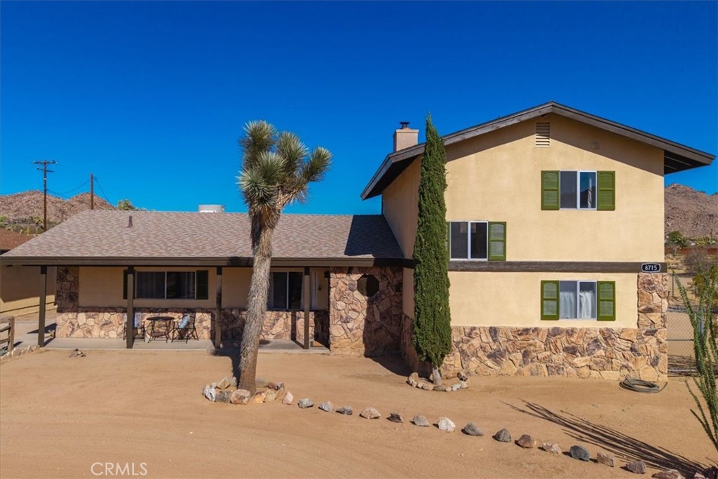 8715 Desert Shadows Road Property Photo 6
