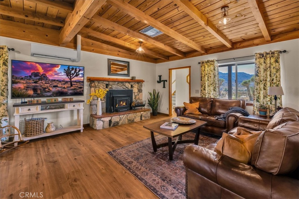 8715 Desert Shadows Road Property Photo 11