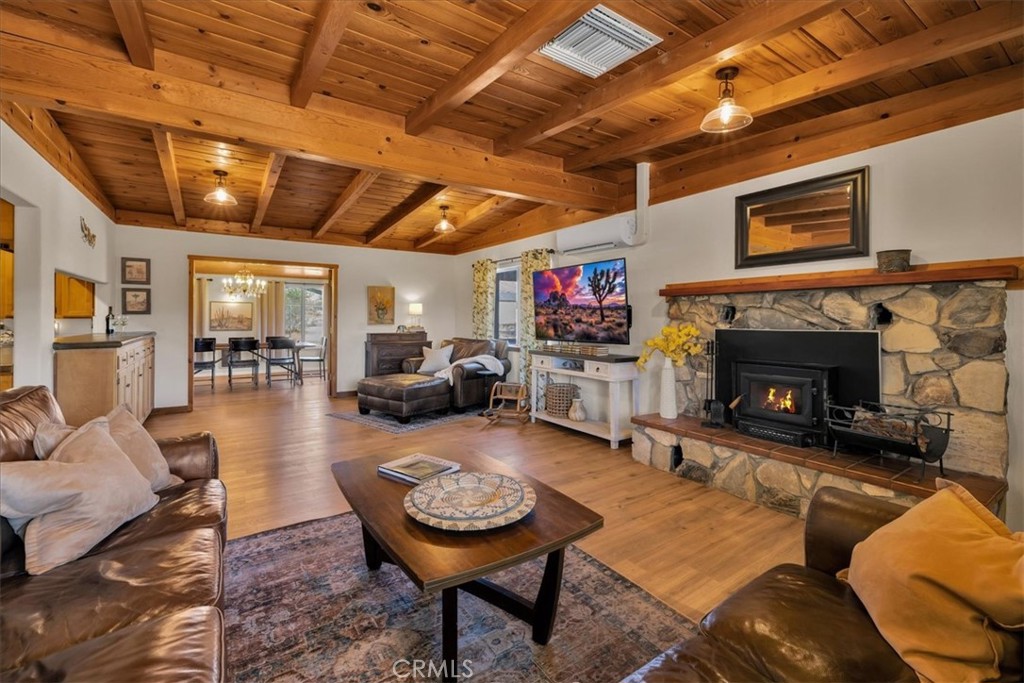 8715 Desert Shadows Road Property Photo 12