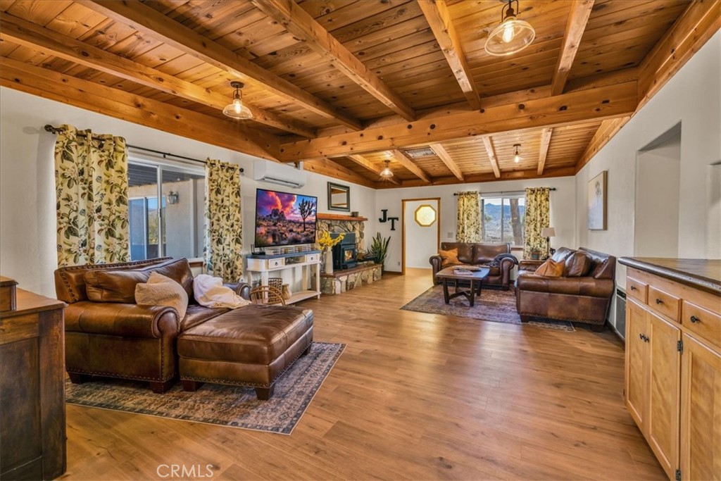 8715 Desert Shadows Road Property Photo 13