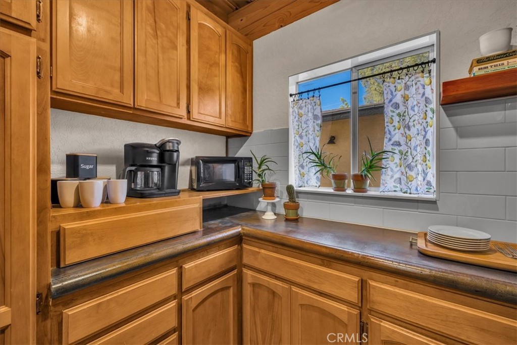 8715 Desert Shadows Road Property Photo 19