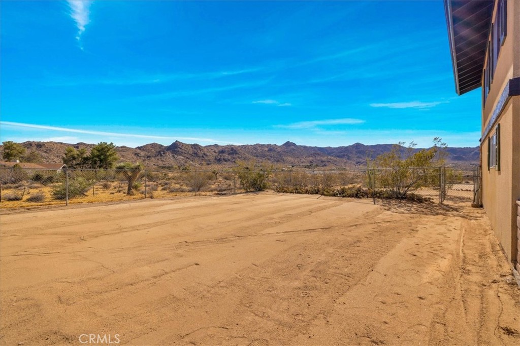 8715 Desert Shadows Road Property Photo 45