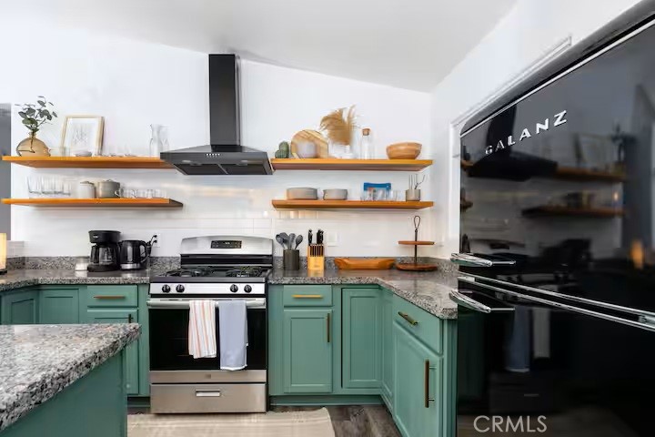 61620 Crest Circle Drive Property Photo 8
