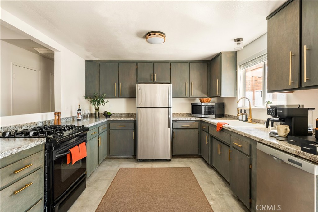 7026 Datura Avenue Property Photo 4