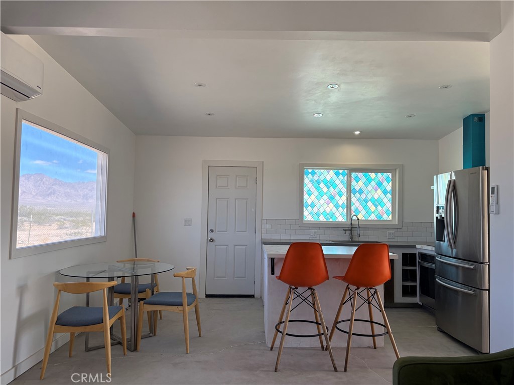 86515 Amboy Road Property Photo 7