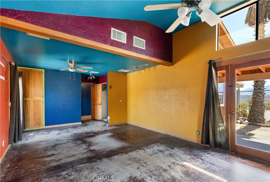 10219 N Star Property Photo 17