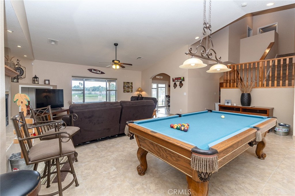 915 Beach Drive Property Photo 14
