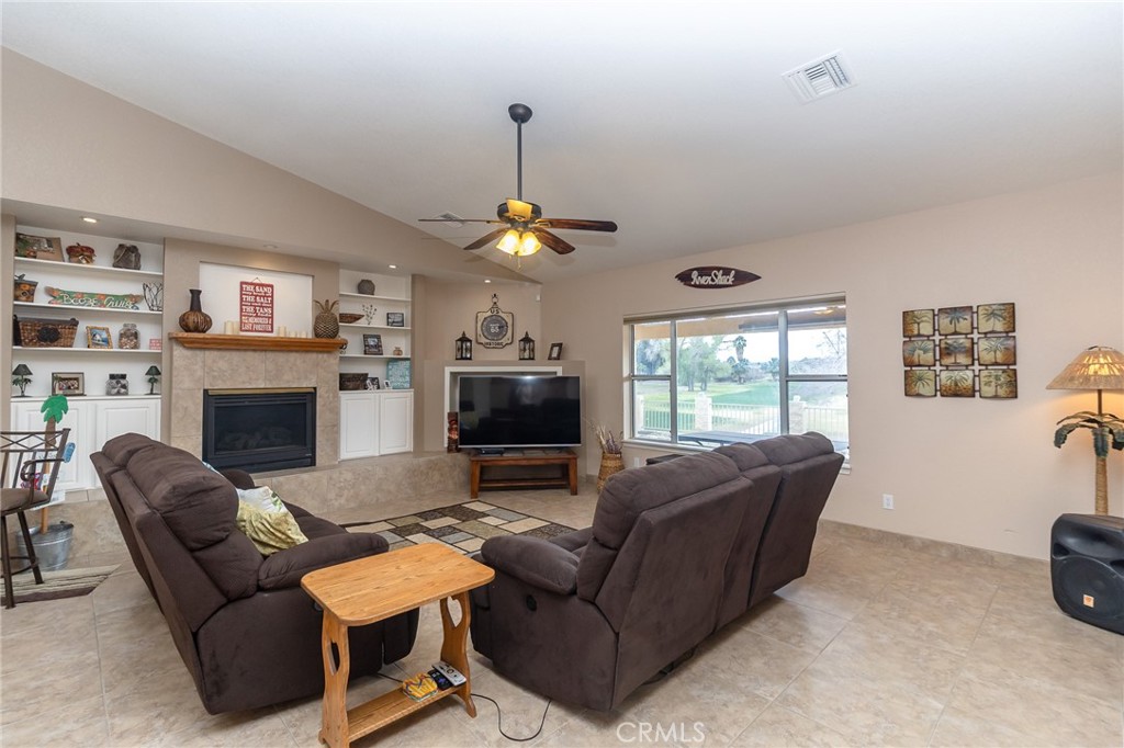 915 Beach Drive Property Photo 15