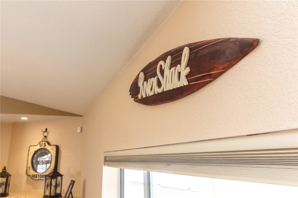 915 Beach Drive Property Photo 23