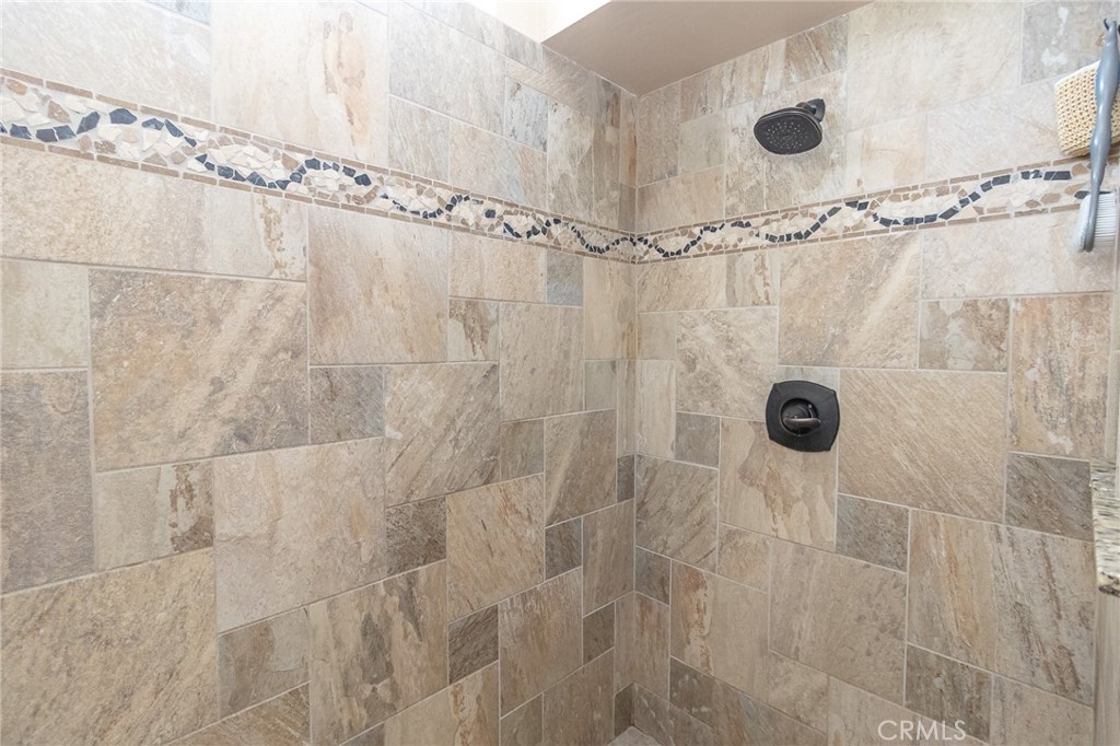 915 Beach Drive Property Photo 38