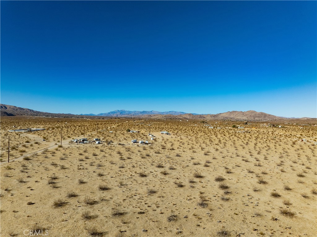 64004 Desert Trail Drive Property Photo 2