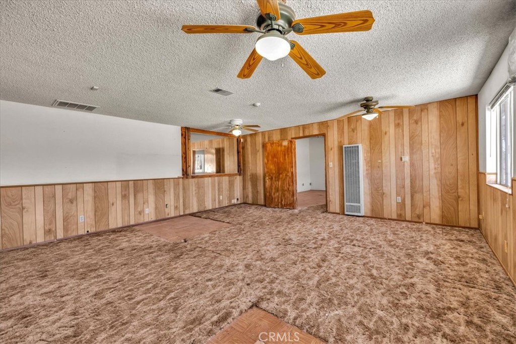 56166 Handley Property Photo 9