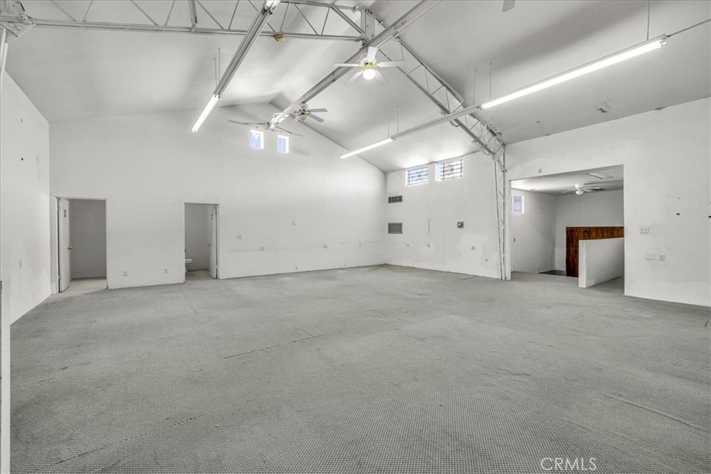 56166 Handley Property Photo 18